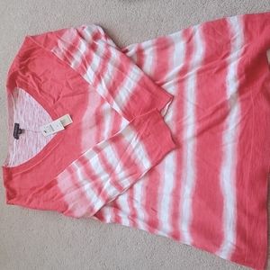 *NWT* pink and white sweater